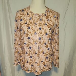 Talbots Pintuck Voile Top in a pink/rust and blue floral pattern.  Size M Petite